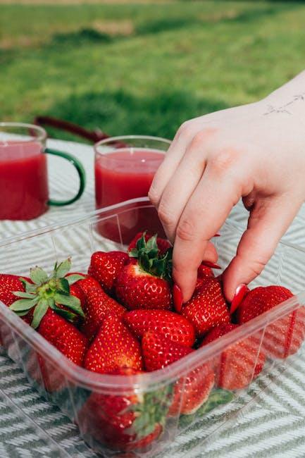 Berry Boosts: ‍Antioxidant-Rich Options for a Refreshing Sip